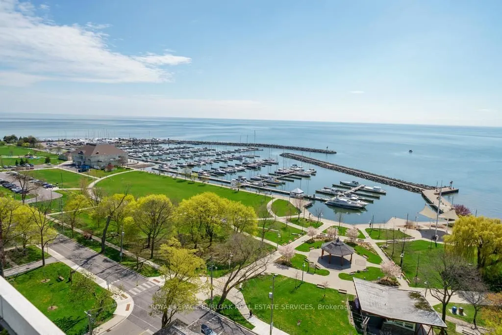 11 Bronte Road, #103