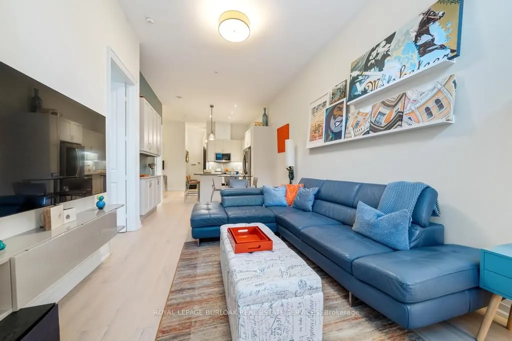 11 Bronte Road, #103