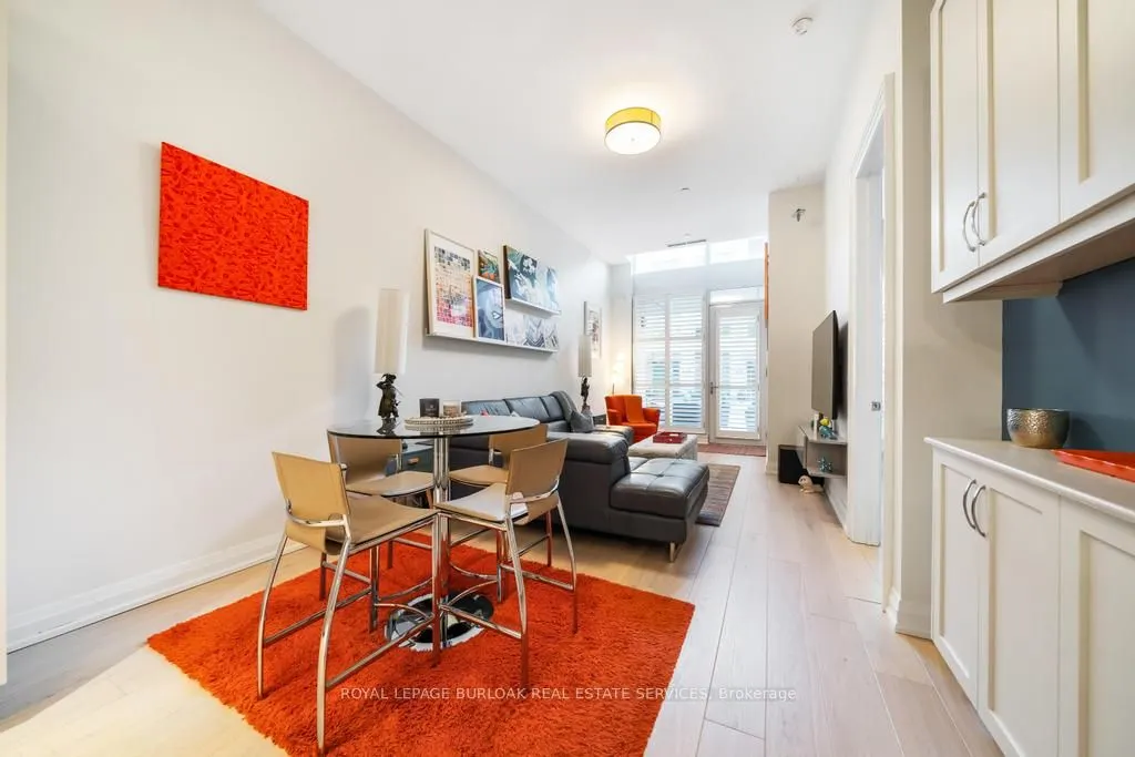 11 Bronte Road, #103