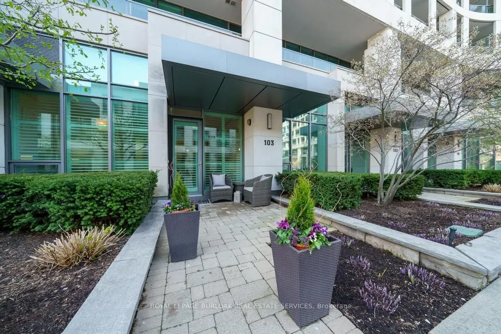 11 Bronte Road, #103