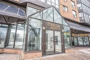 25 Agnes Street, #403