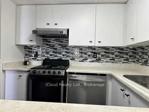 25 Agnes Street, #403