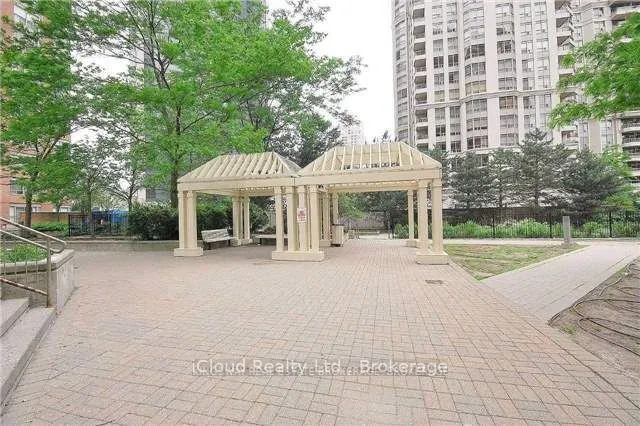 325 Webb Drive, #1907