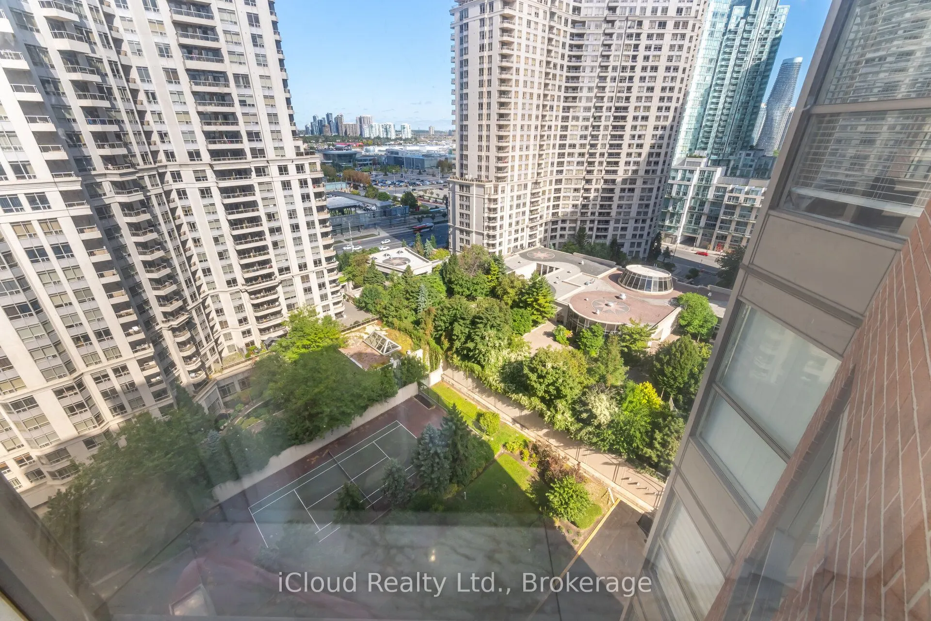 325 Webb Drive, #1907
