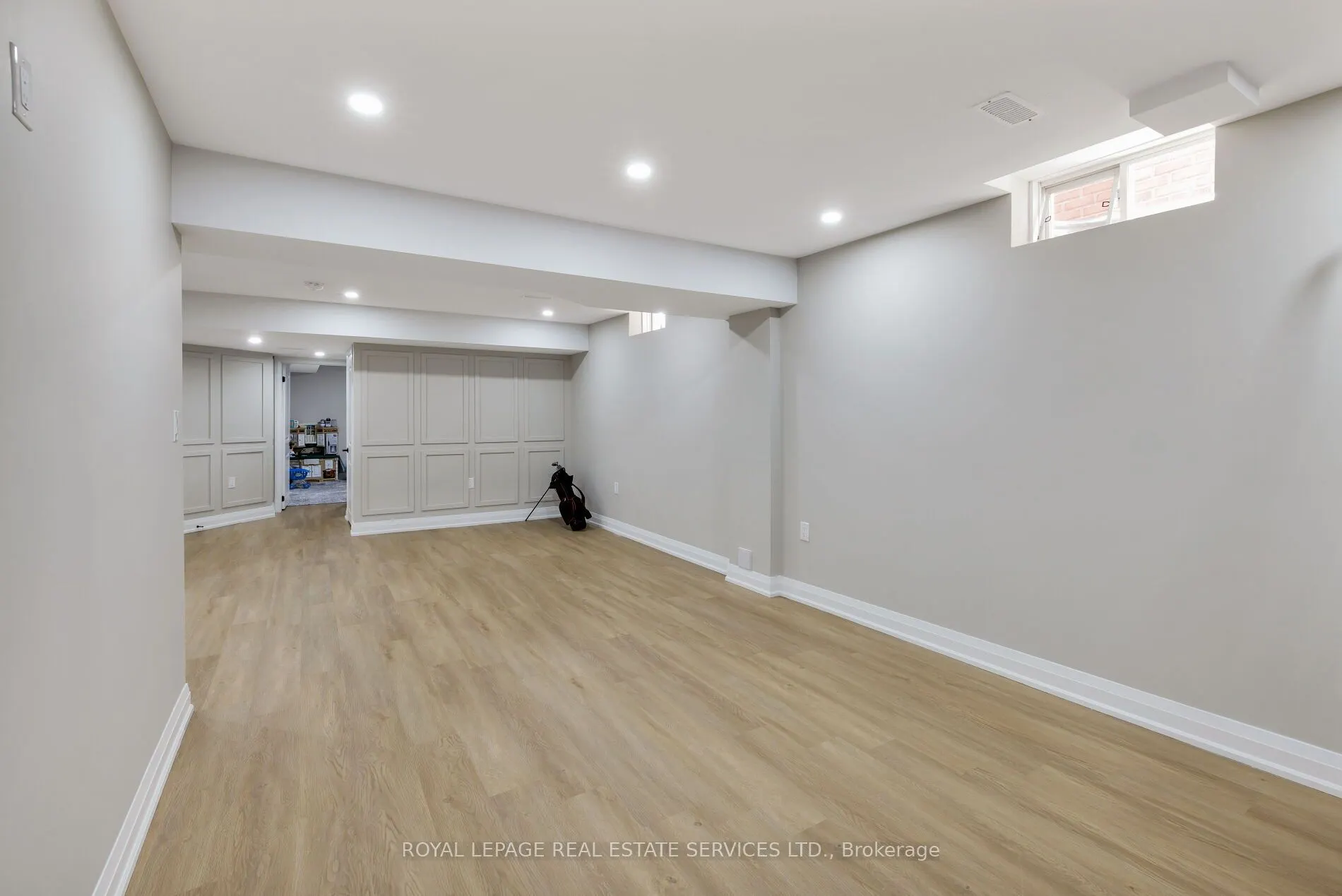 2202 Brookhaven Crescent