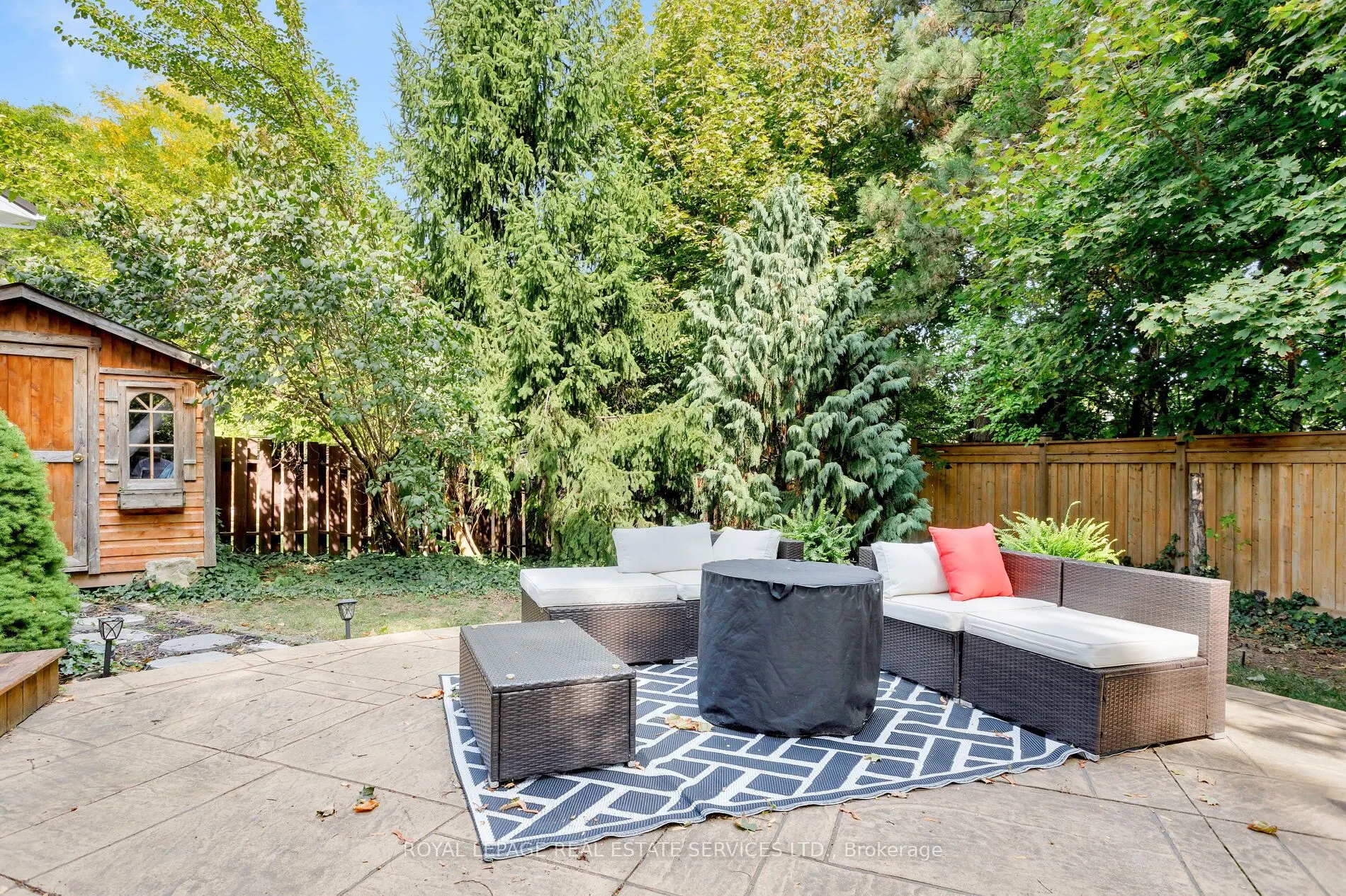 2430 Redfern Road