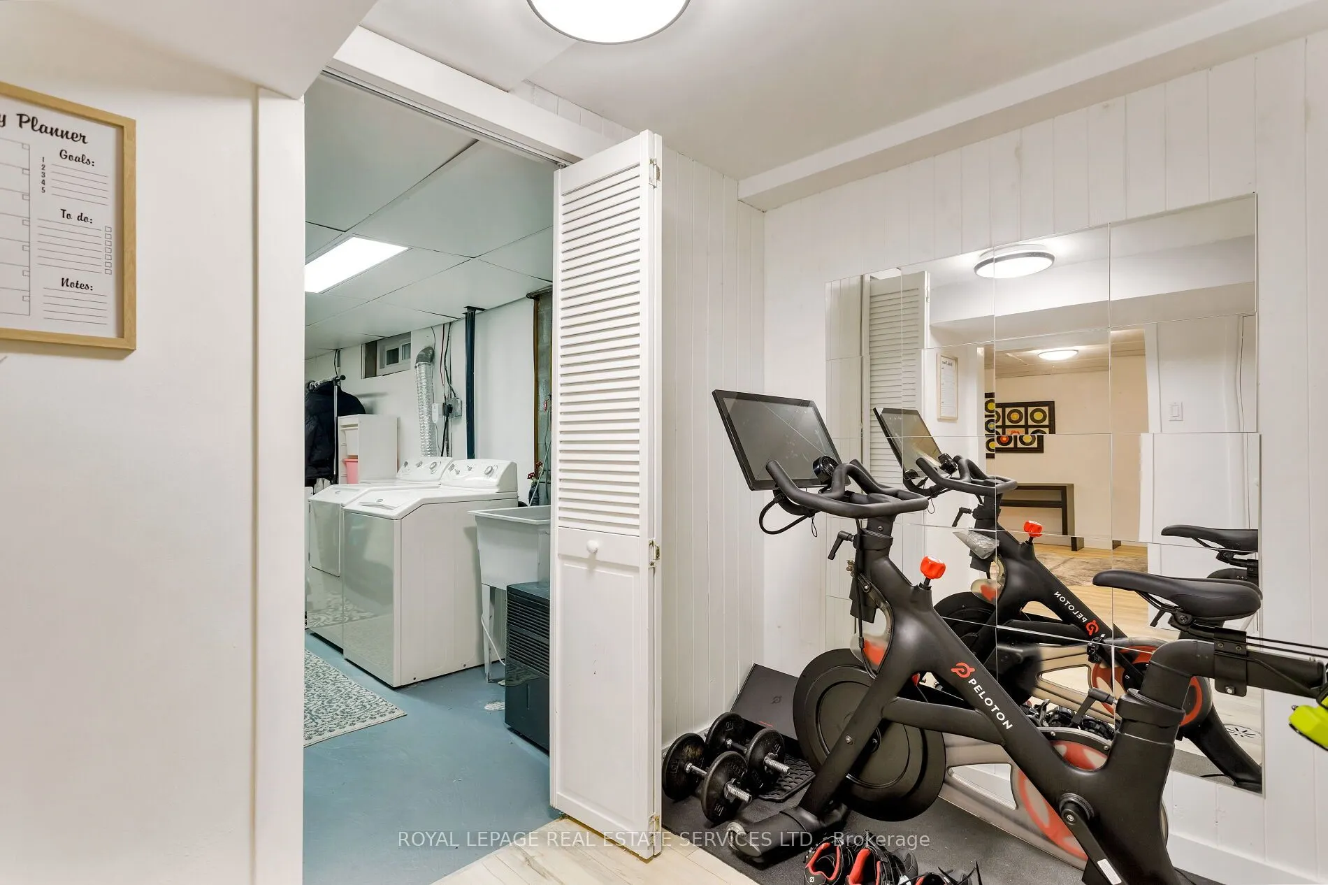 2430 Redfern Road