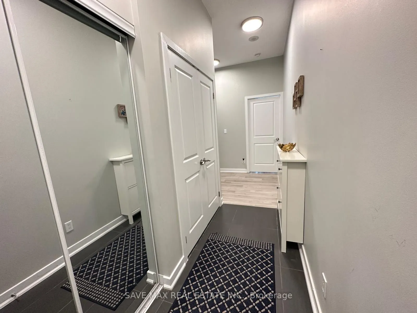 4070 Confederation Parkway, #708