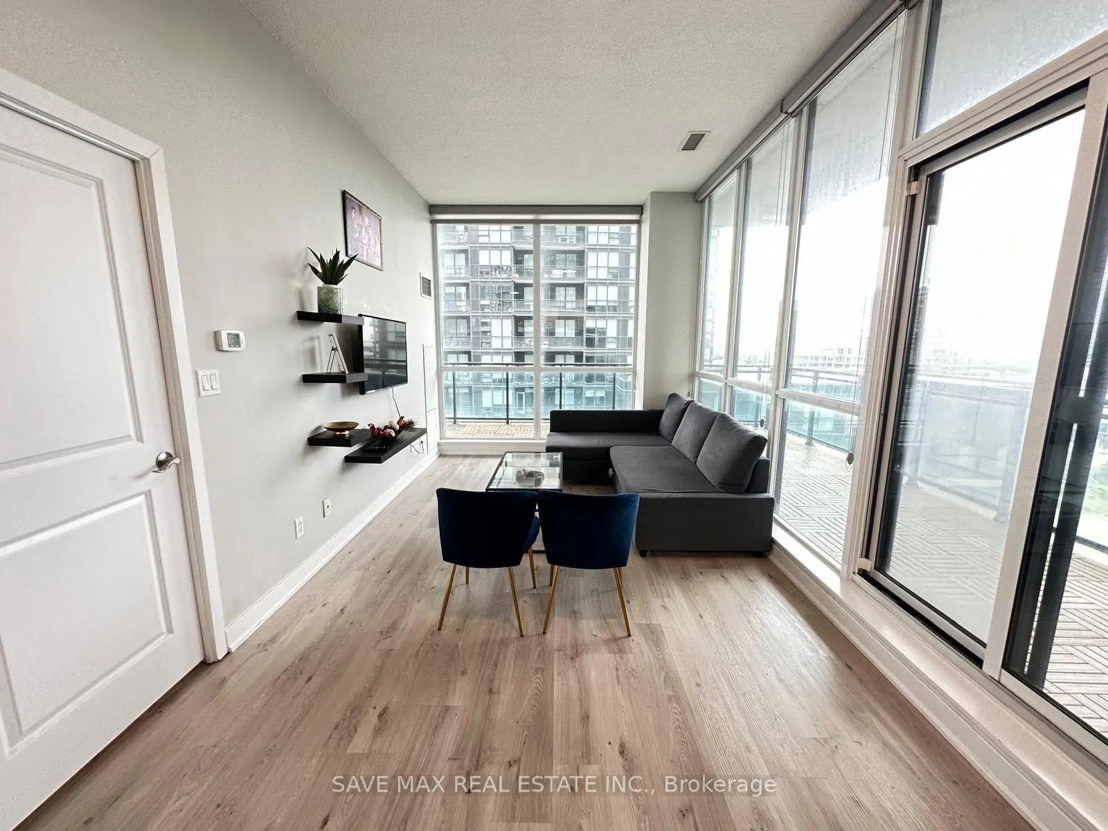 4070 Confederation Parkway, #708