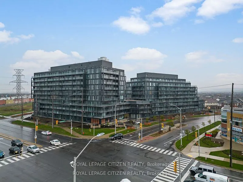 3200 Dakota Common, #B418