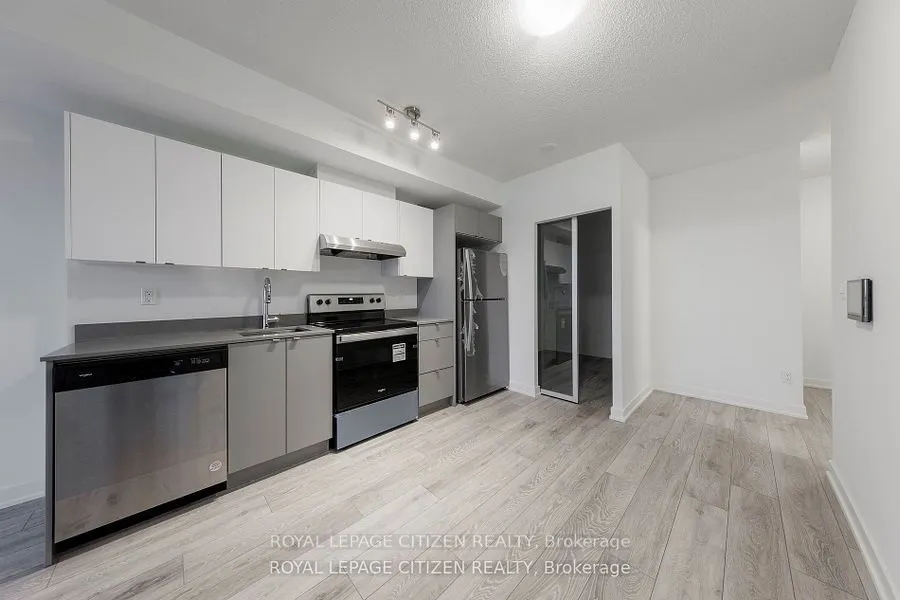 3200 Dakota Common, #B418