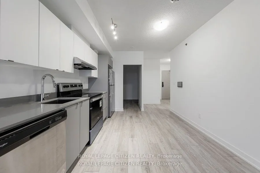 3200 Dakota Common, #B418
