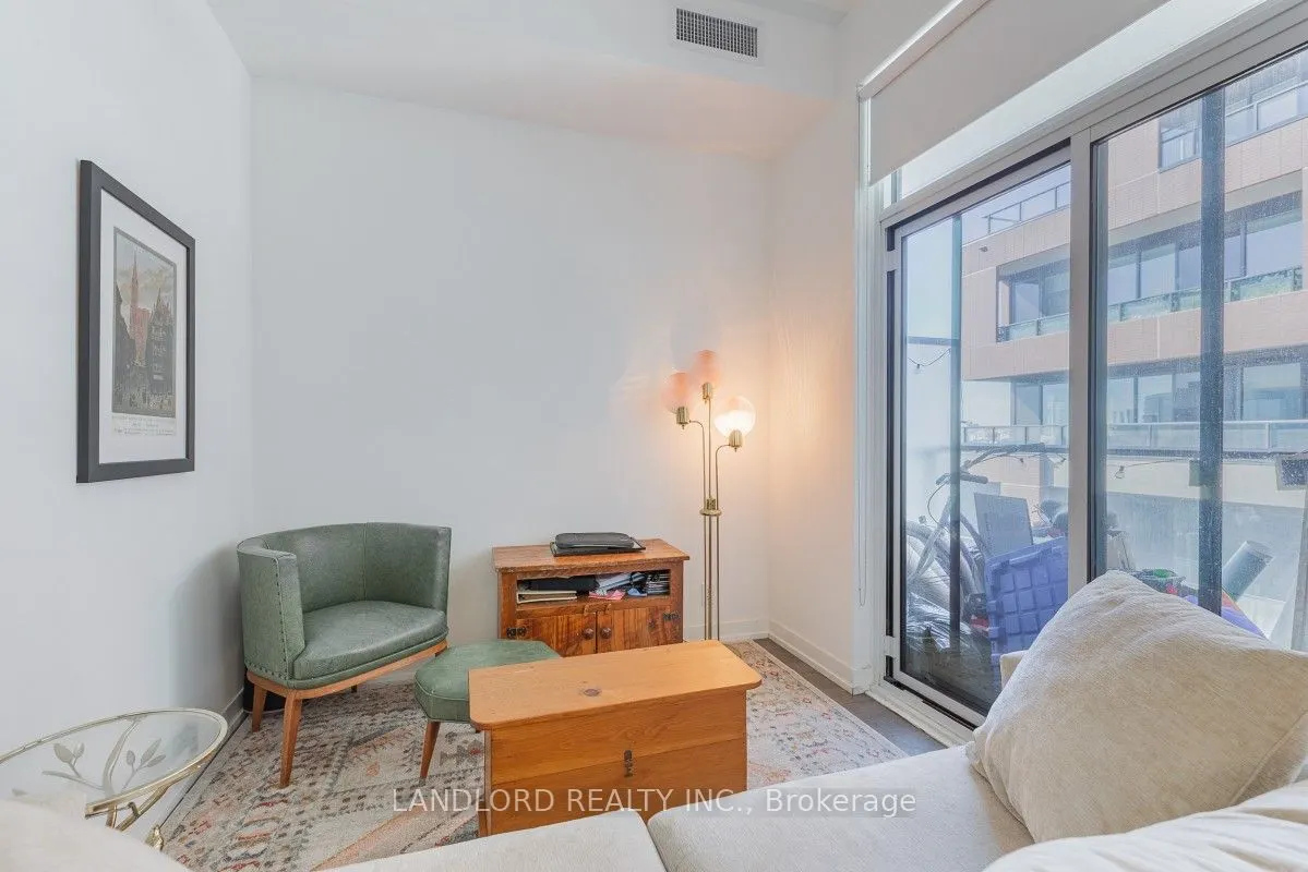 270 Dufferin Street, #1011