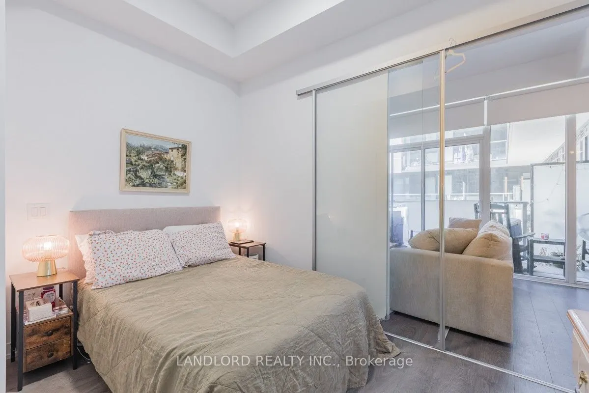 270 Dufferin Street, #1011