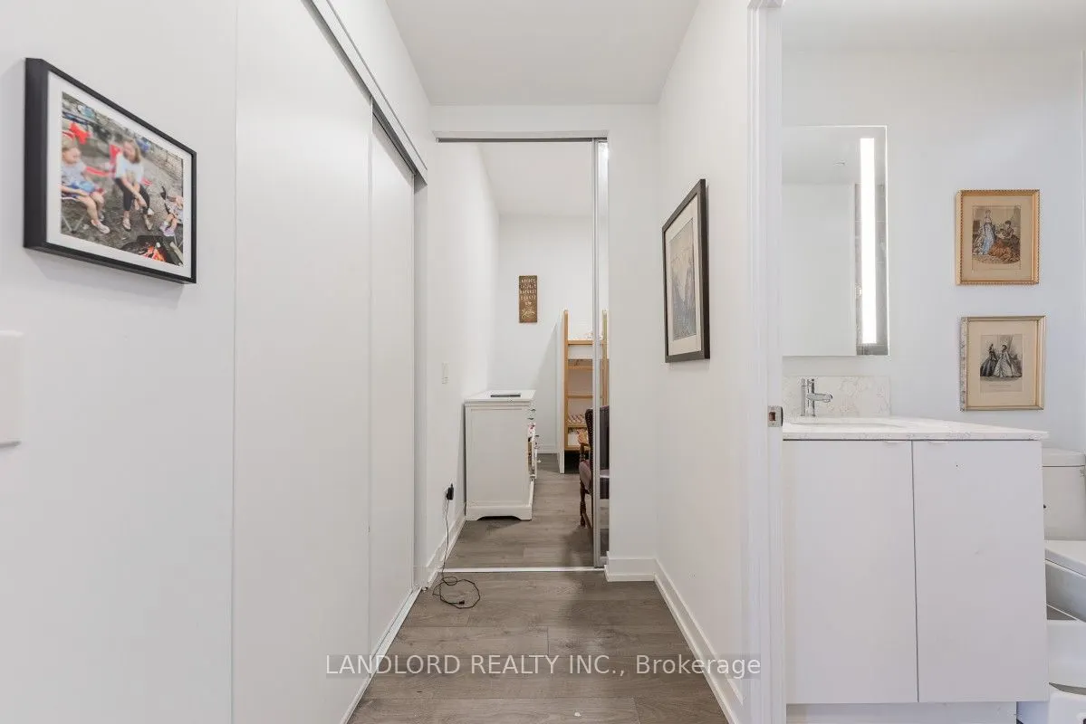 270 Dufferin Street, #1011