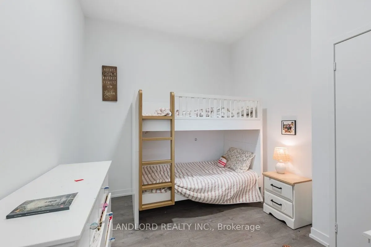 270 Dufferin Street, #1011