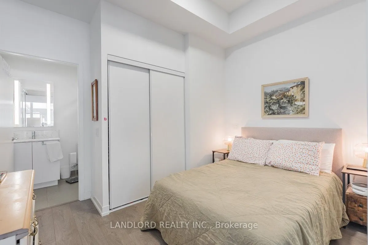 270 Dufferin Street, #1011