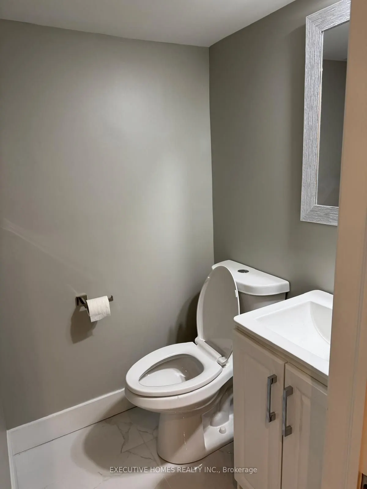 18 Red Tail Court, #Basement
