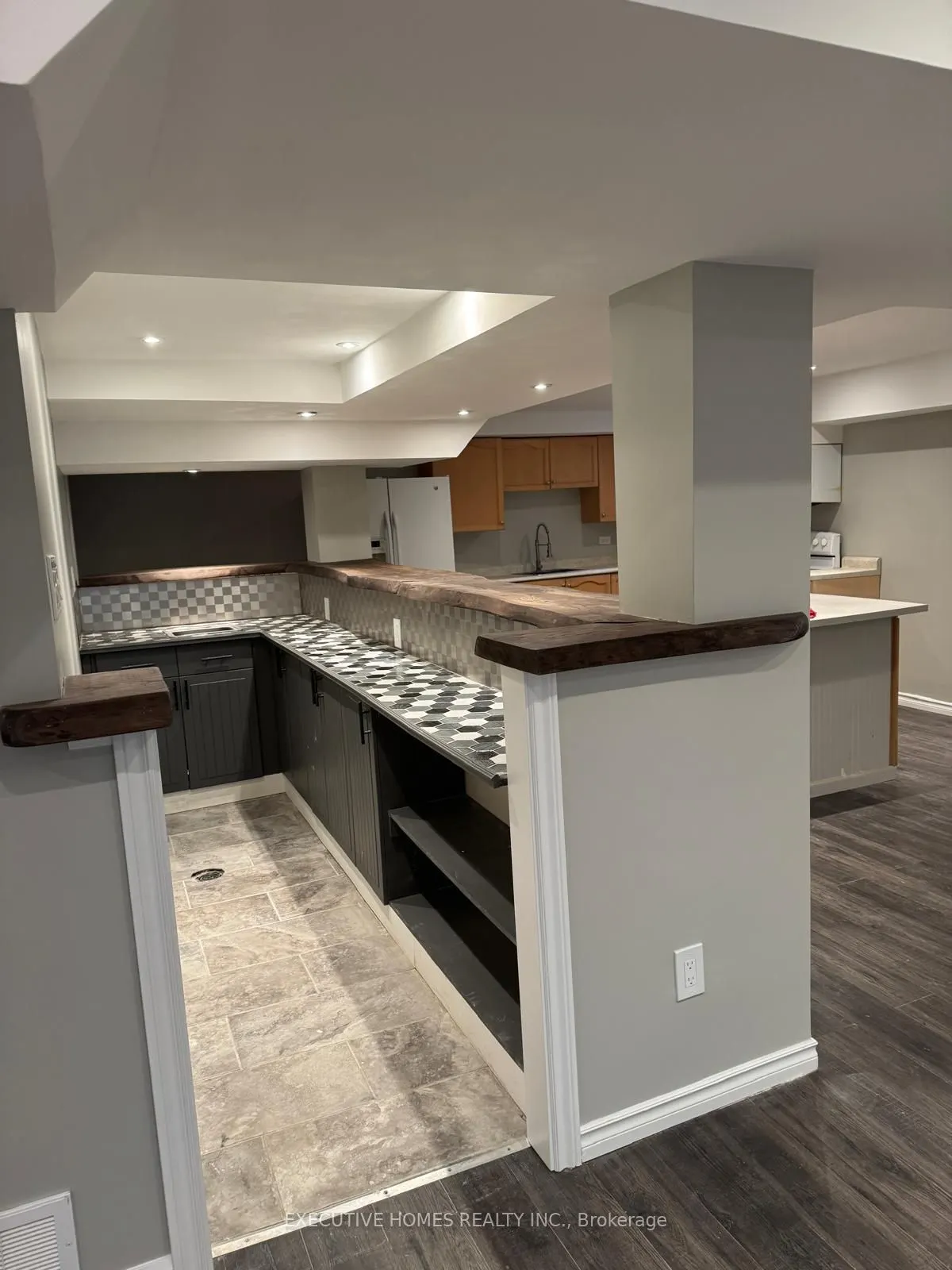 18 Red Tail Court, #Basement