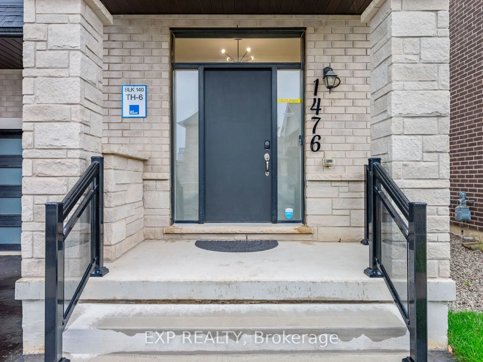 1476 Rose Way