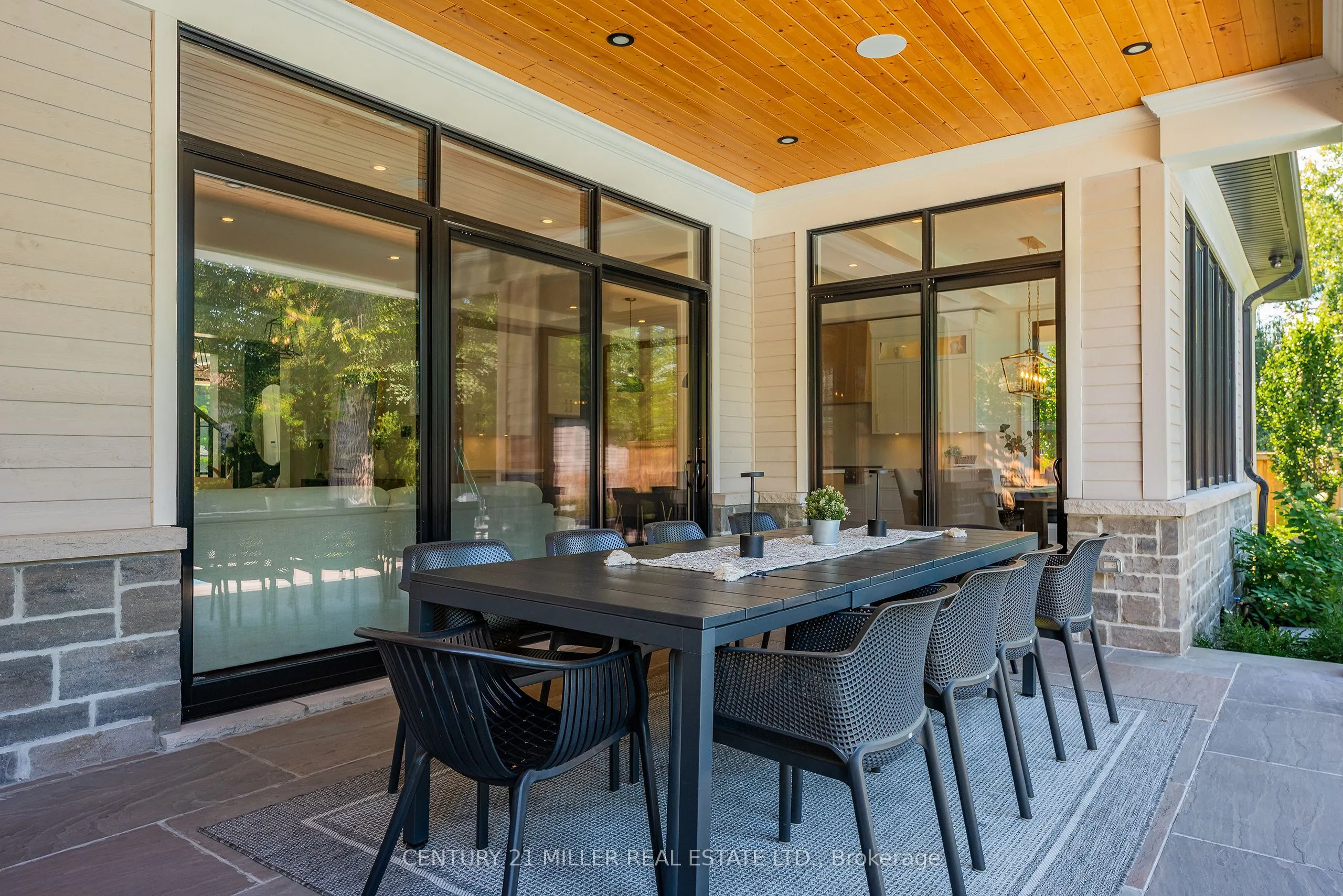 1411 Willowdown Road