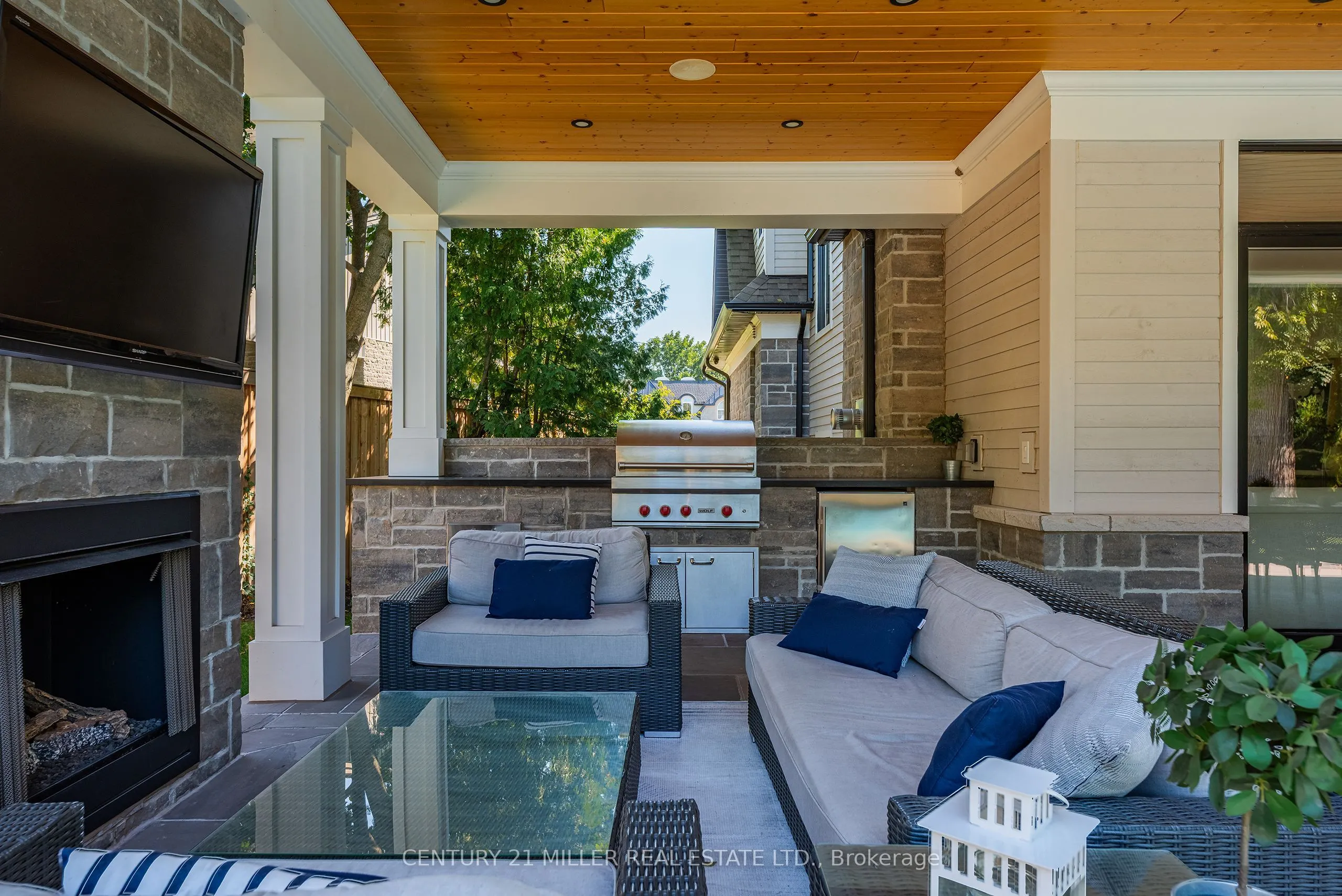 1411 Willowdown Road