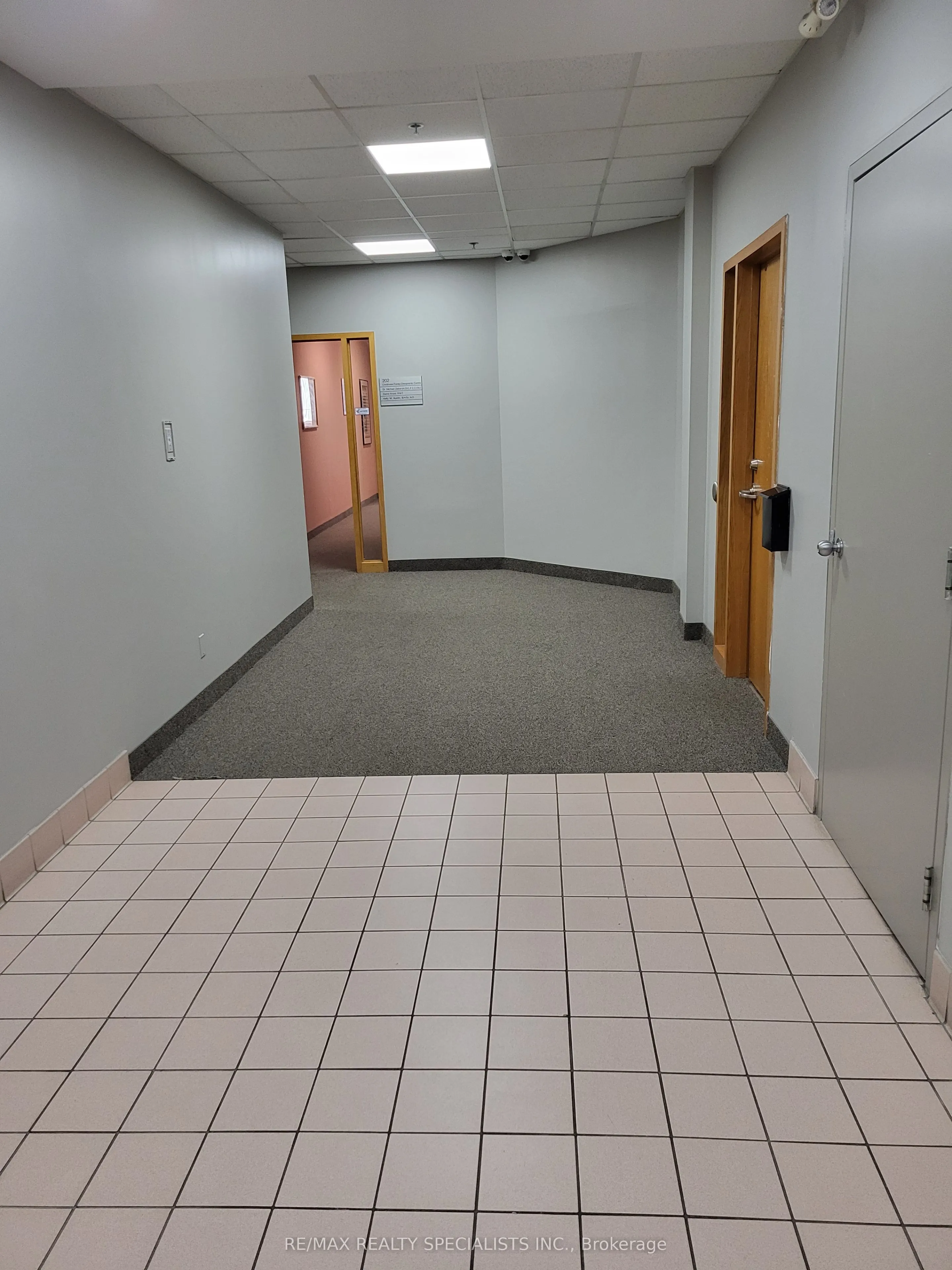 640 Eglinton Avenue W, #202
