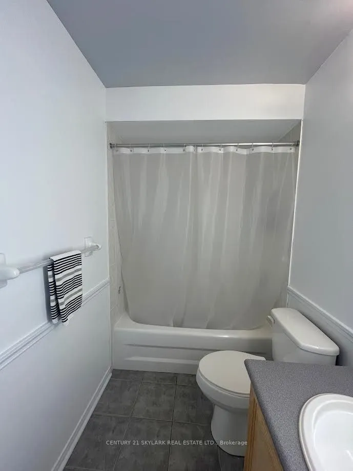 5950 Glen Erin Drive, #46