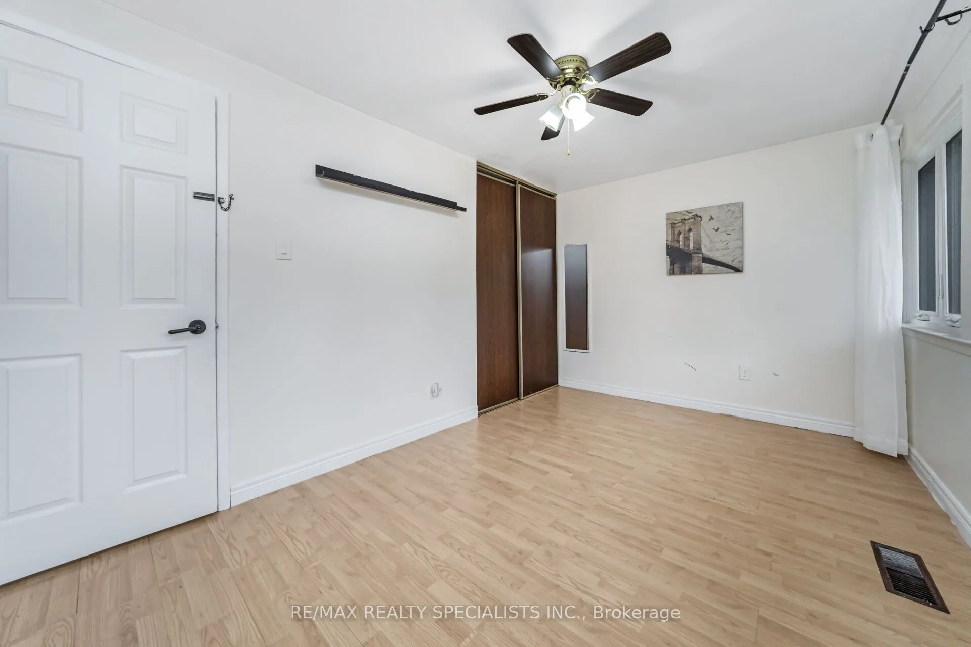 2881 Windwood Drive