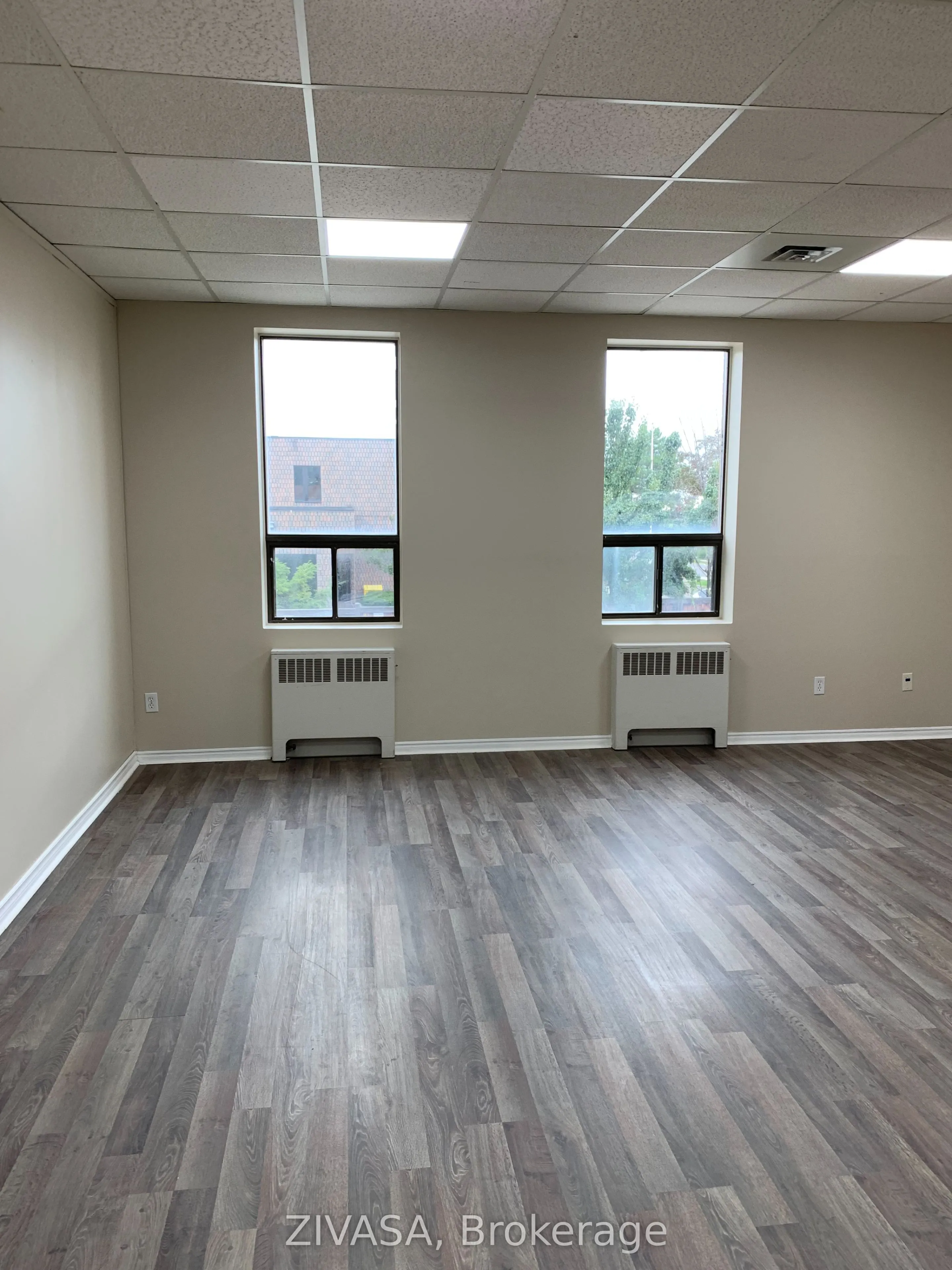 211 Watline Avenue, #210
