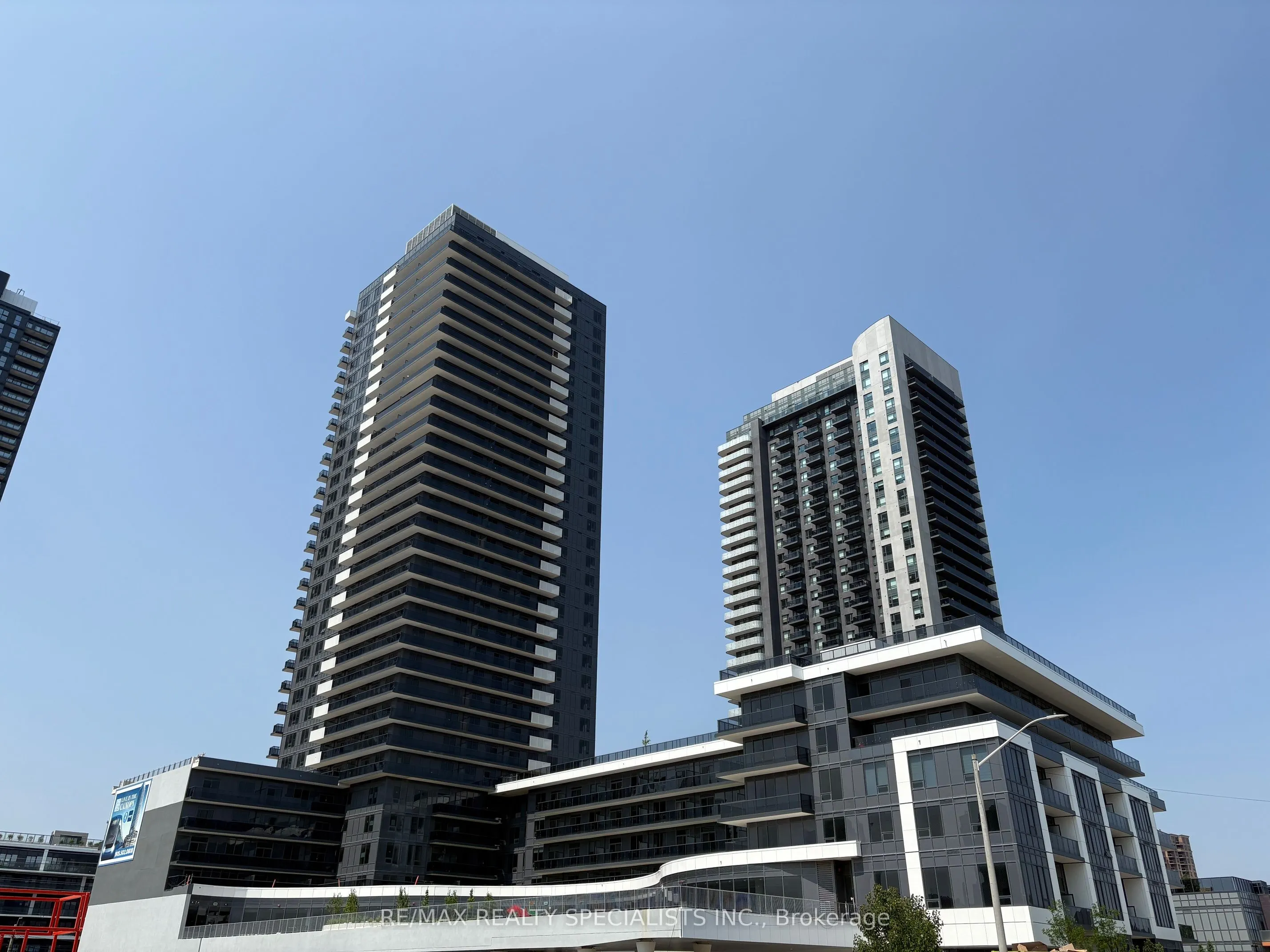 5105 Hurontario Street, #202