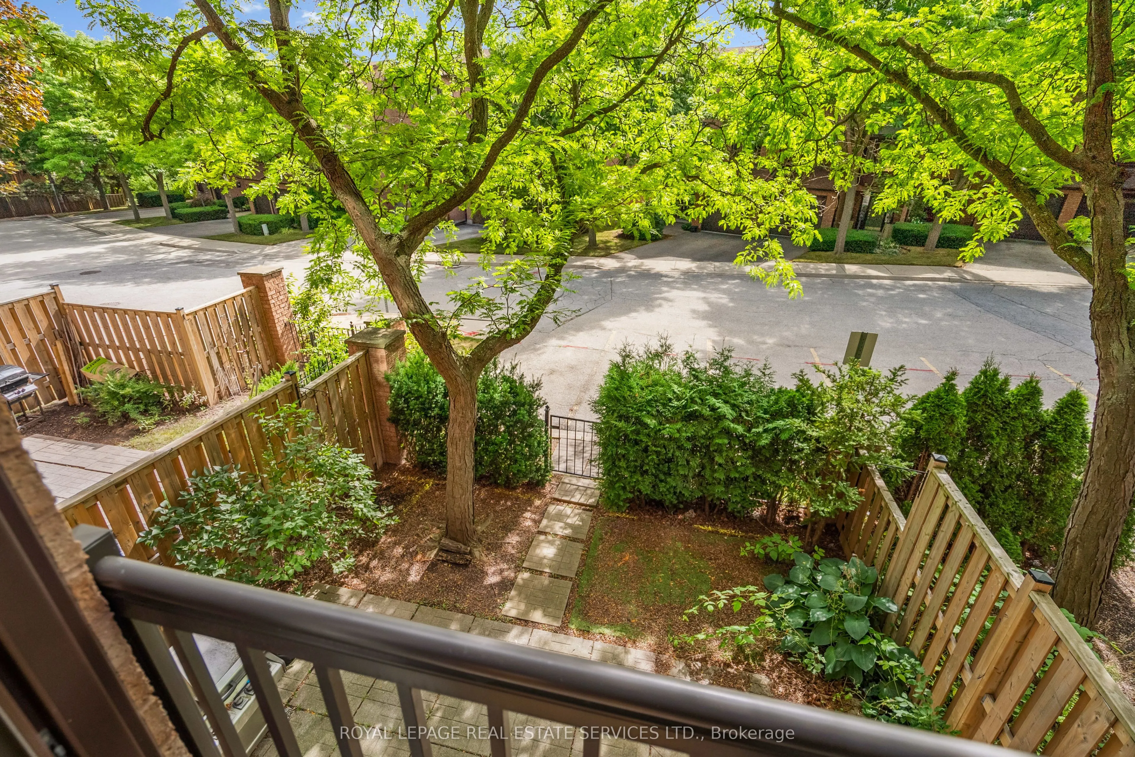 1100 Queens Avenue, #5
