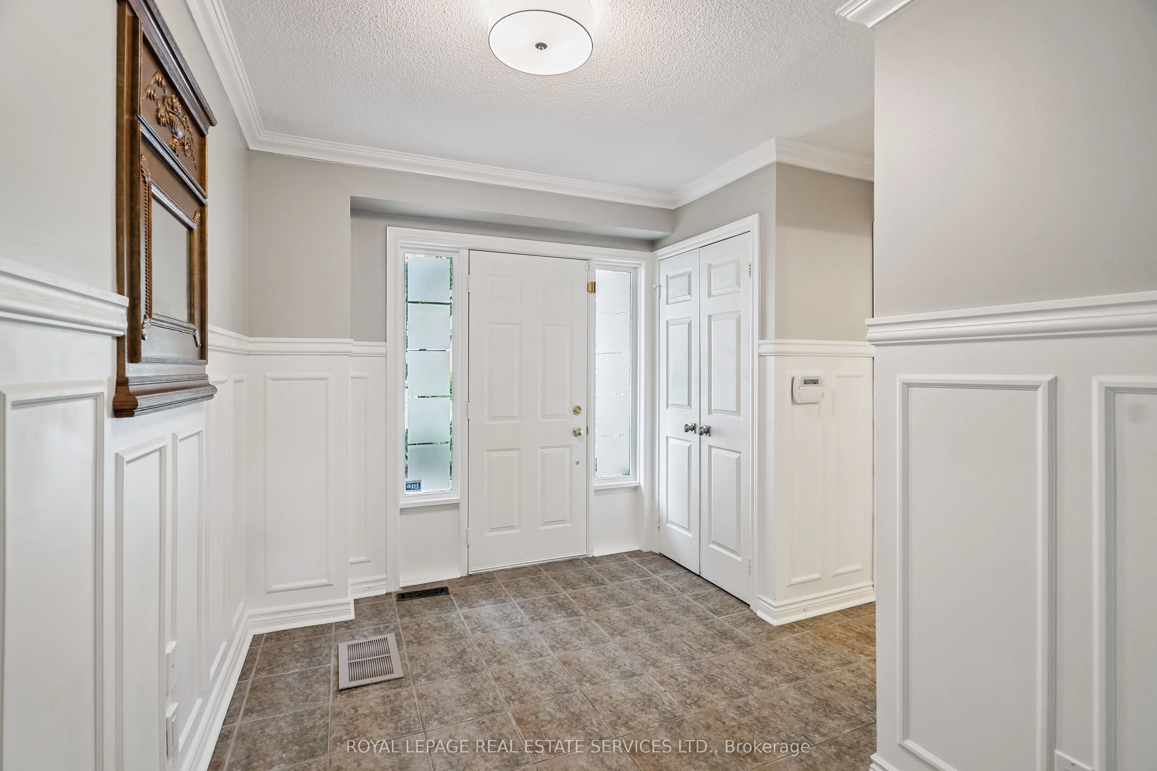 1100 Queens Avenue, #5