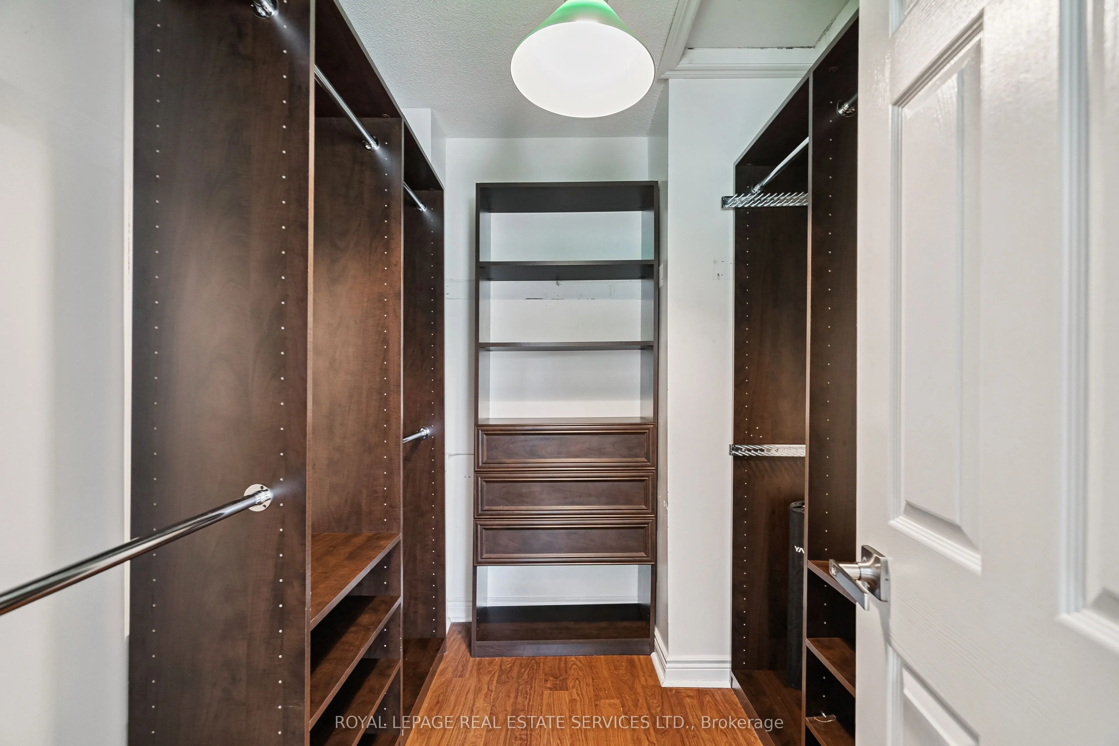 1100 Queens Avenue, #5