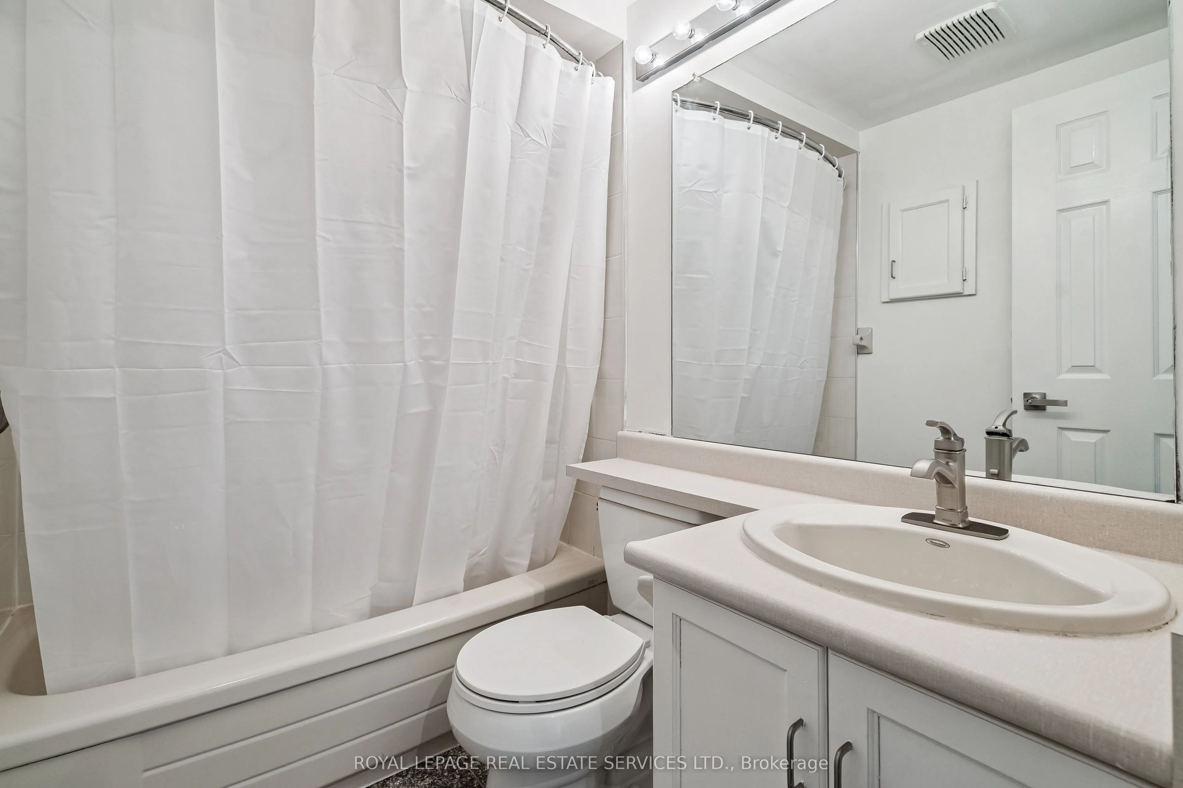 1100 Queens Avenue, #5
