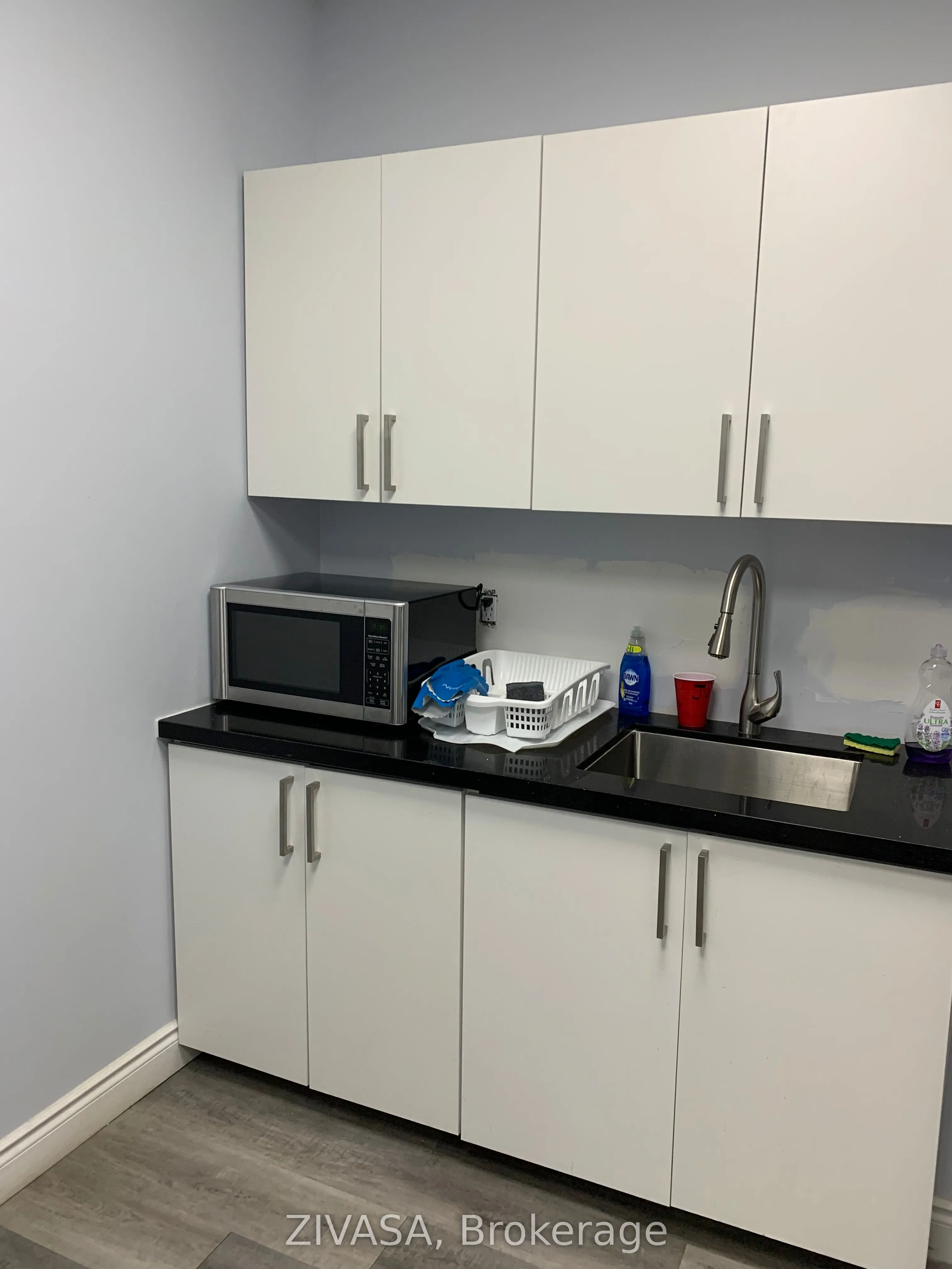 211 Watline Avenue, #204