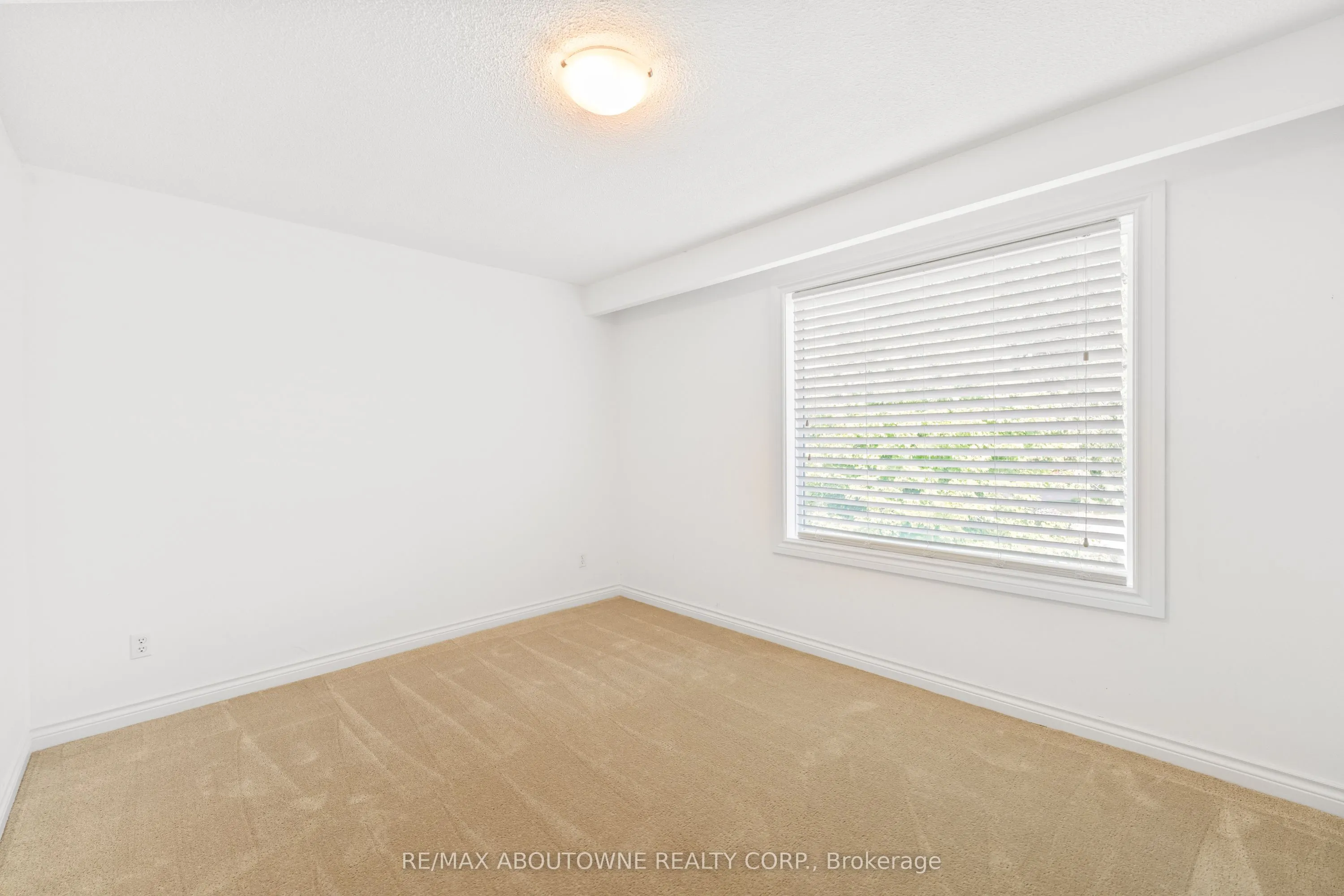 20 Arkendo Drive