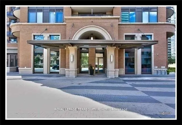 385 Prince Of Wales Drive, #2411