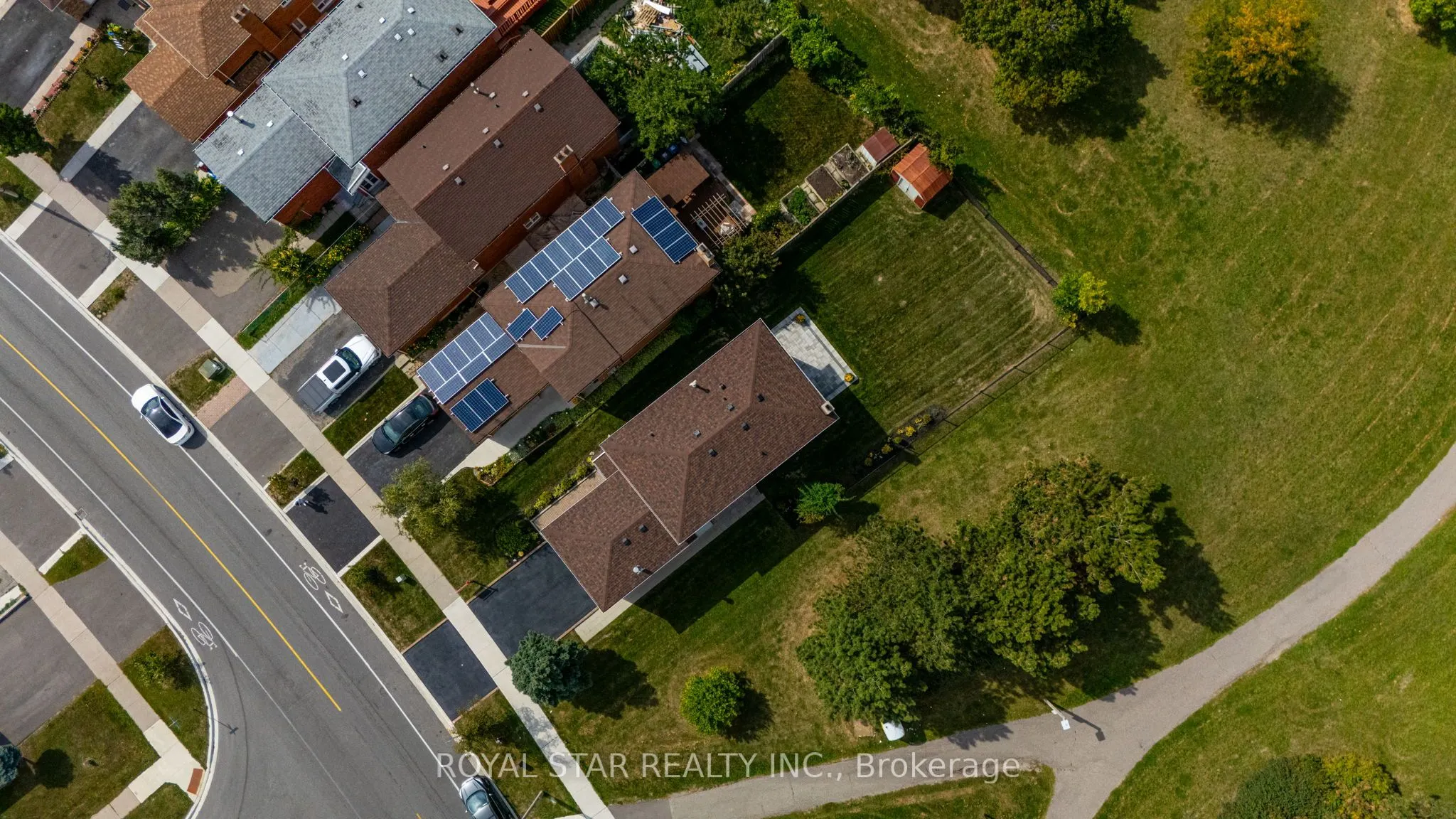 42 Kingknoll Drive
