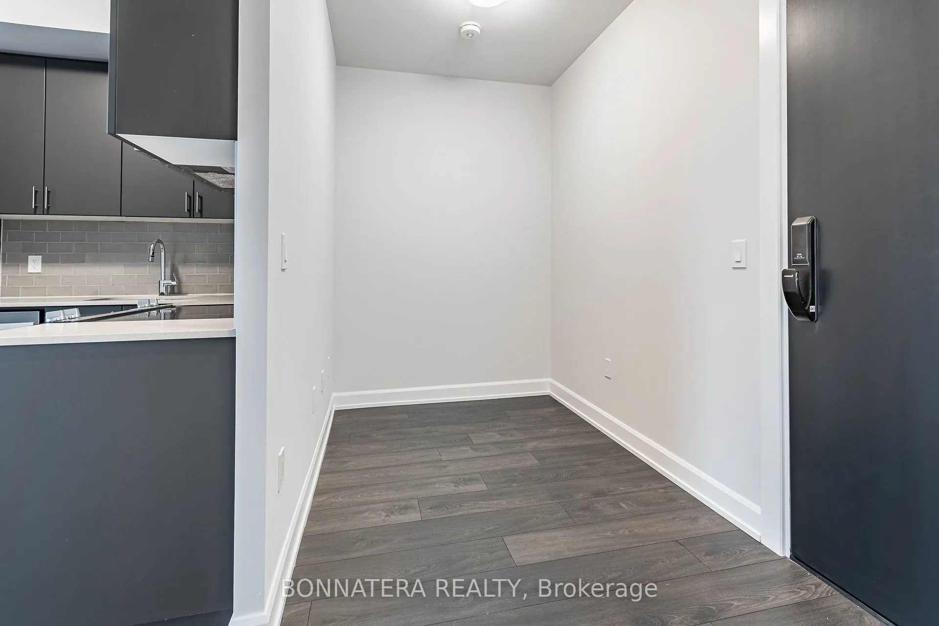 3200 William Coltson Avenue, #626