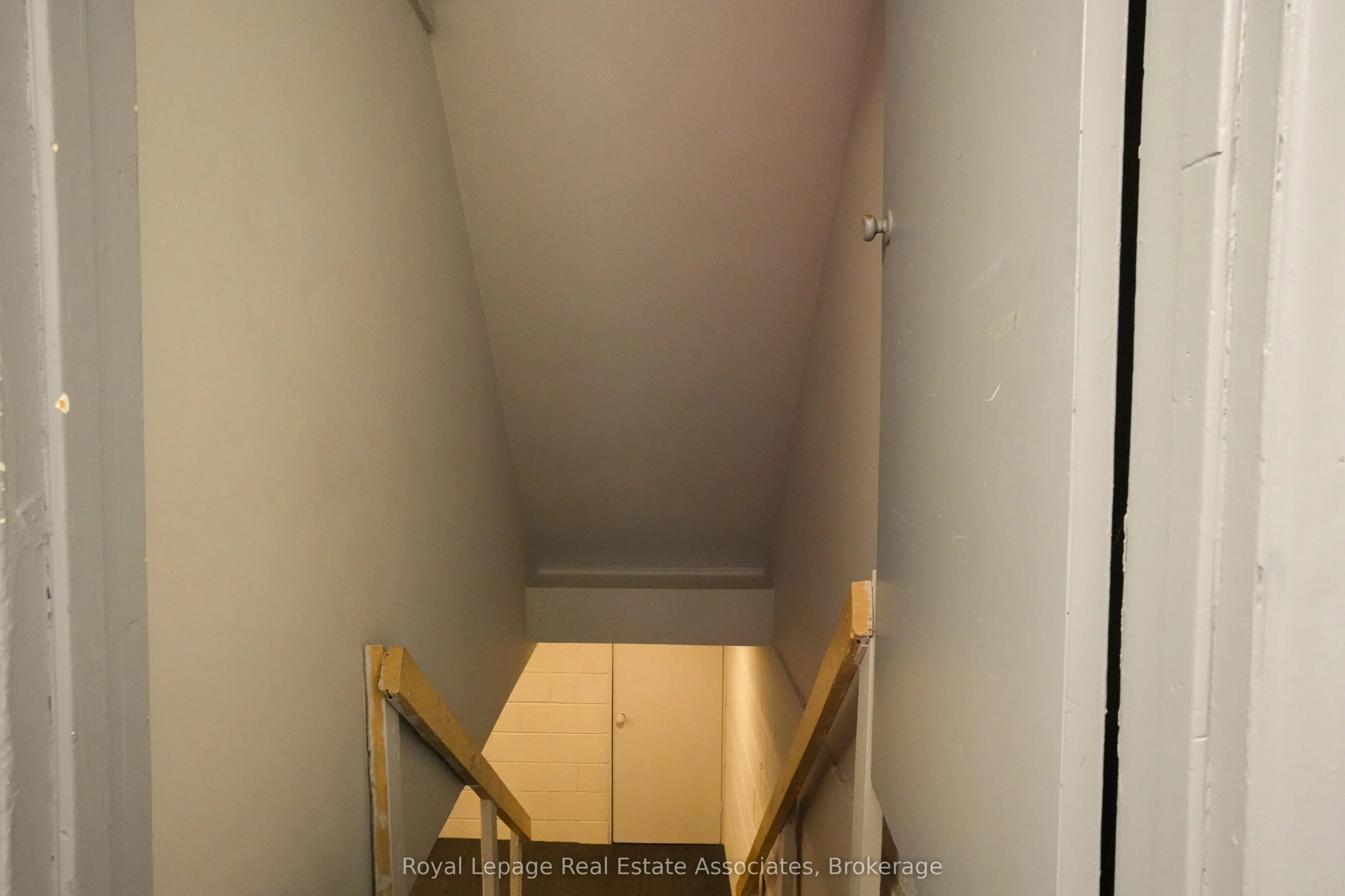 404 Royal York Road