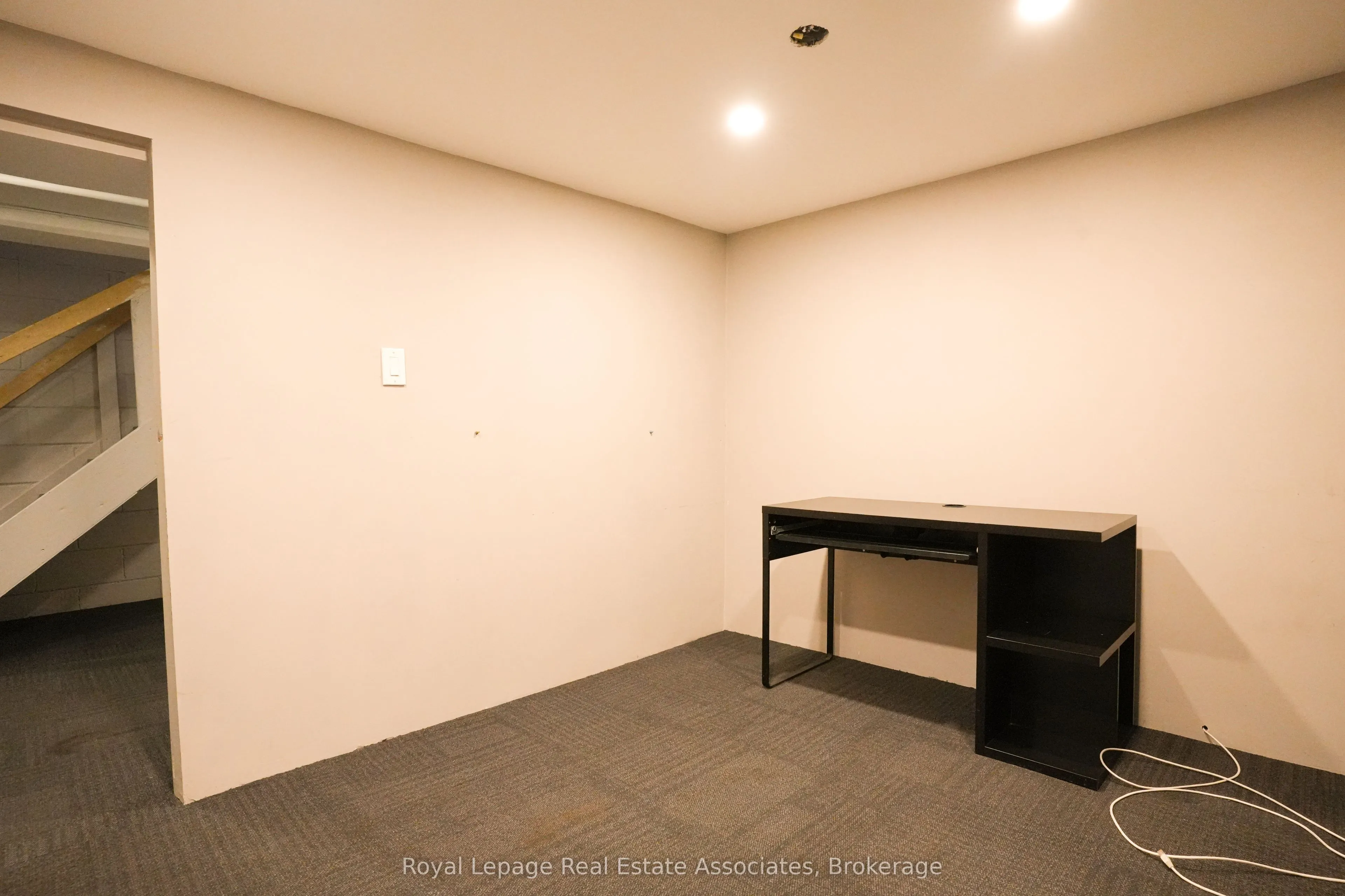 404 Royal York Road