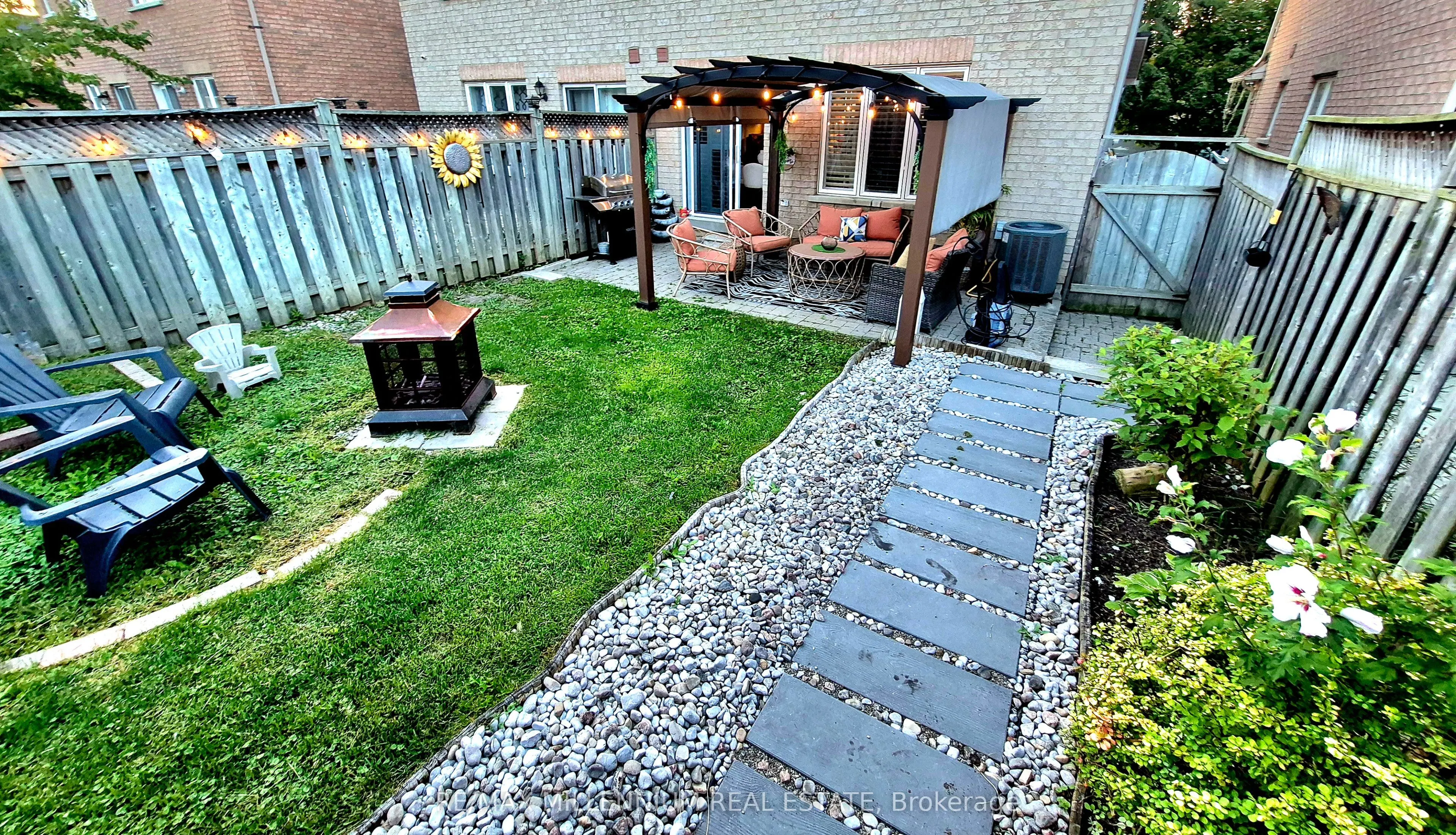 17 Prince Crescent