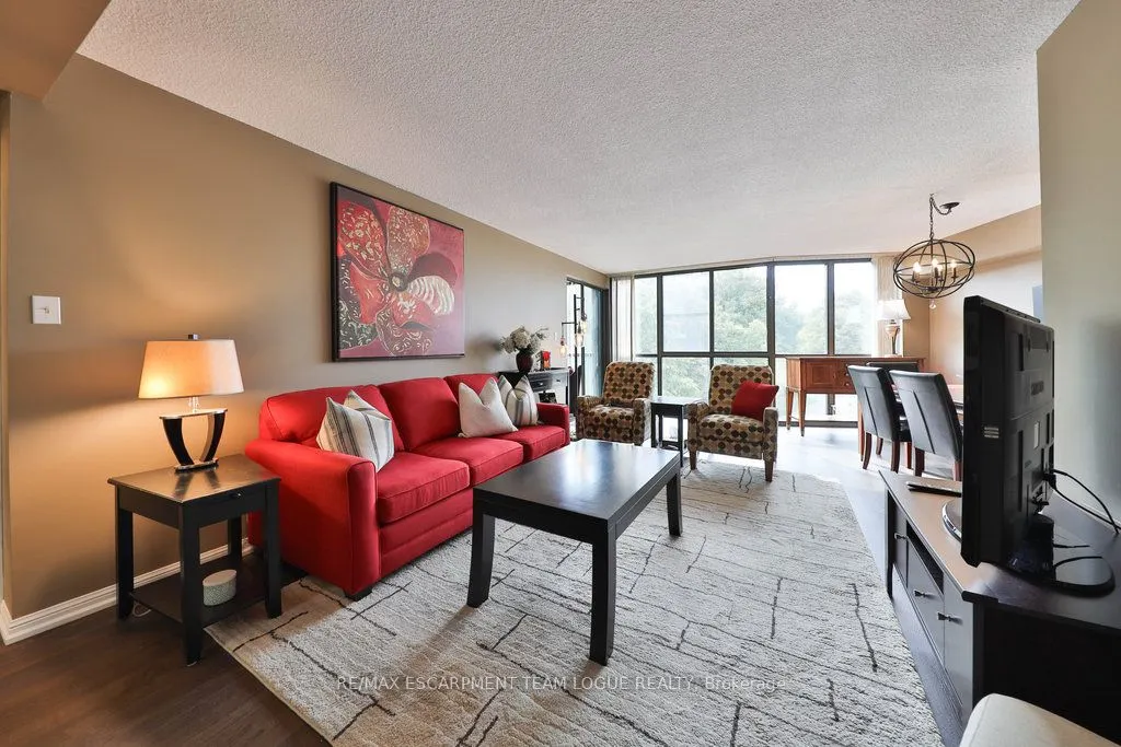 1230 Marlborough Court, #305