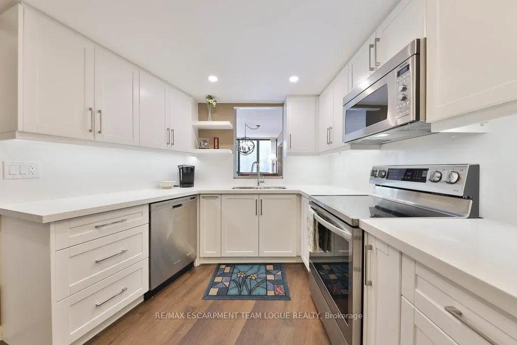 1230 Marlborough Court, #305