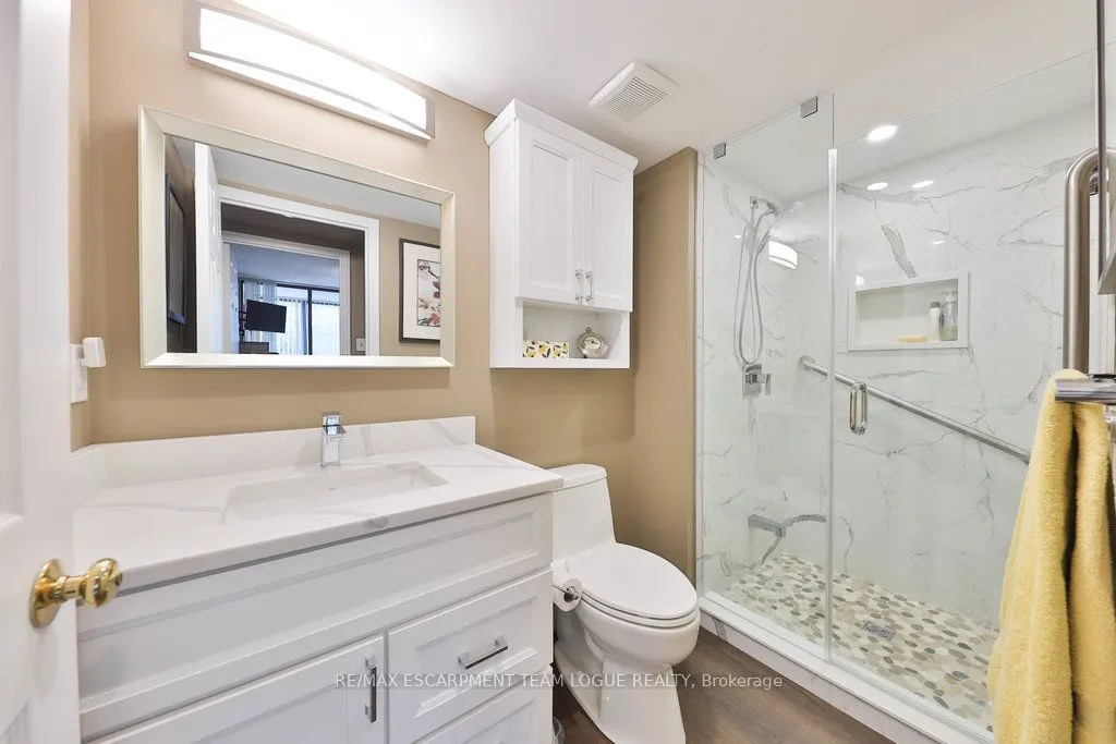 1230 Marlborough Court, #305