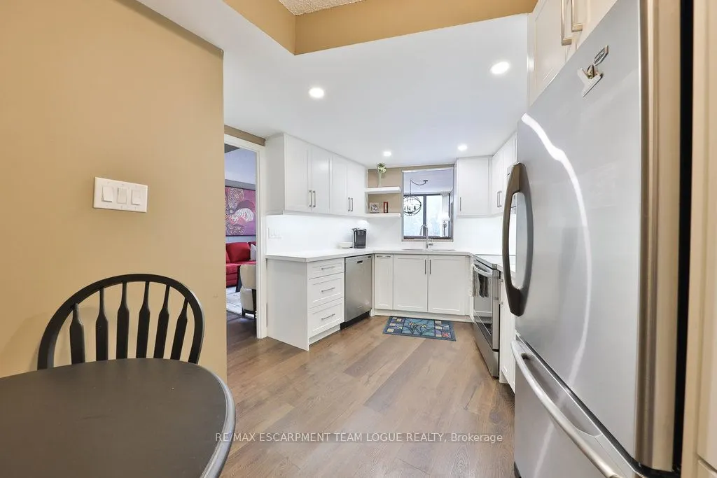 1230 Marlborough Court, #305