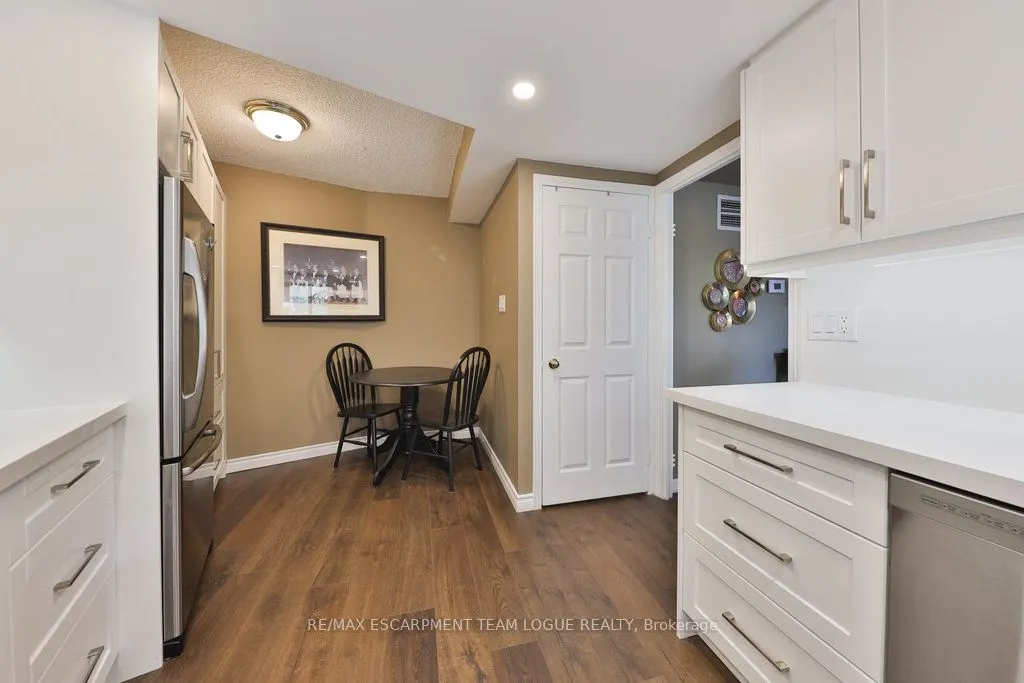 1230 Marlborough Court, #305
