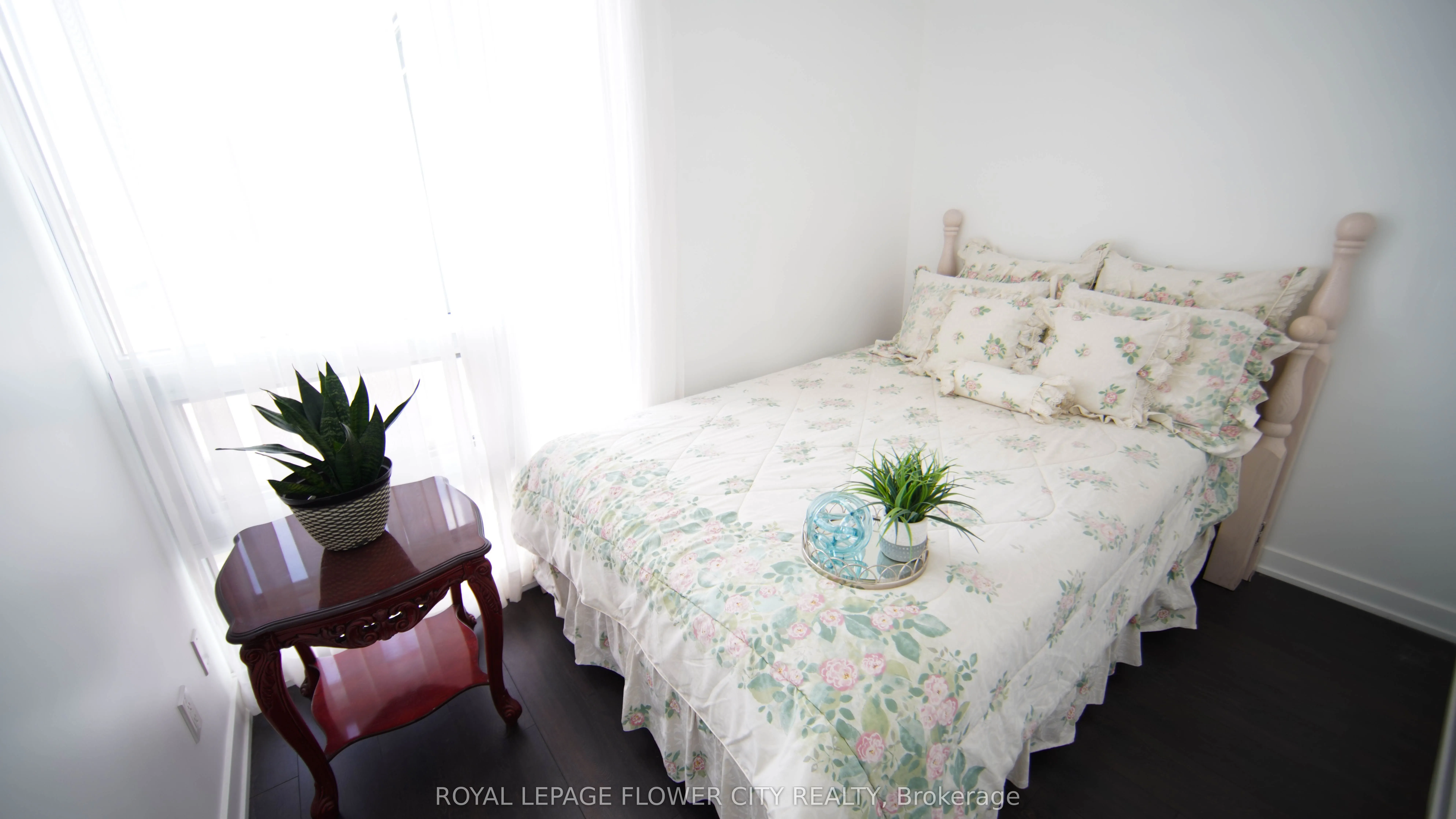 180 Veterans Drive, #203