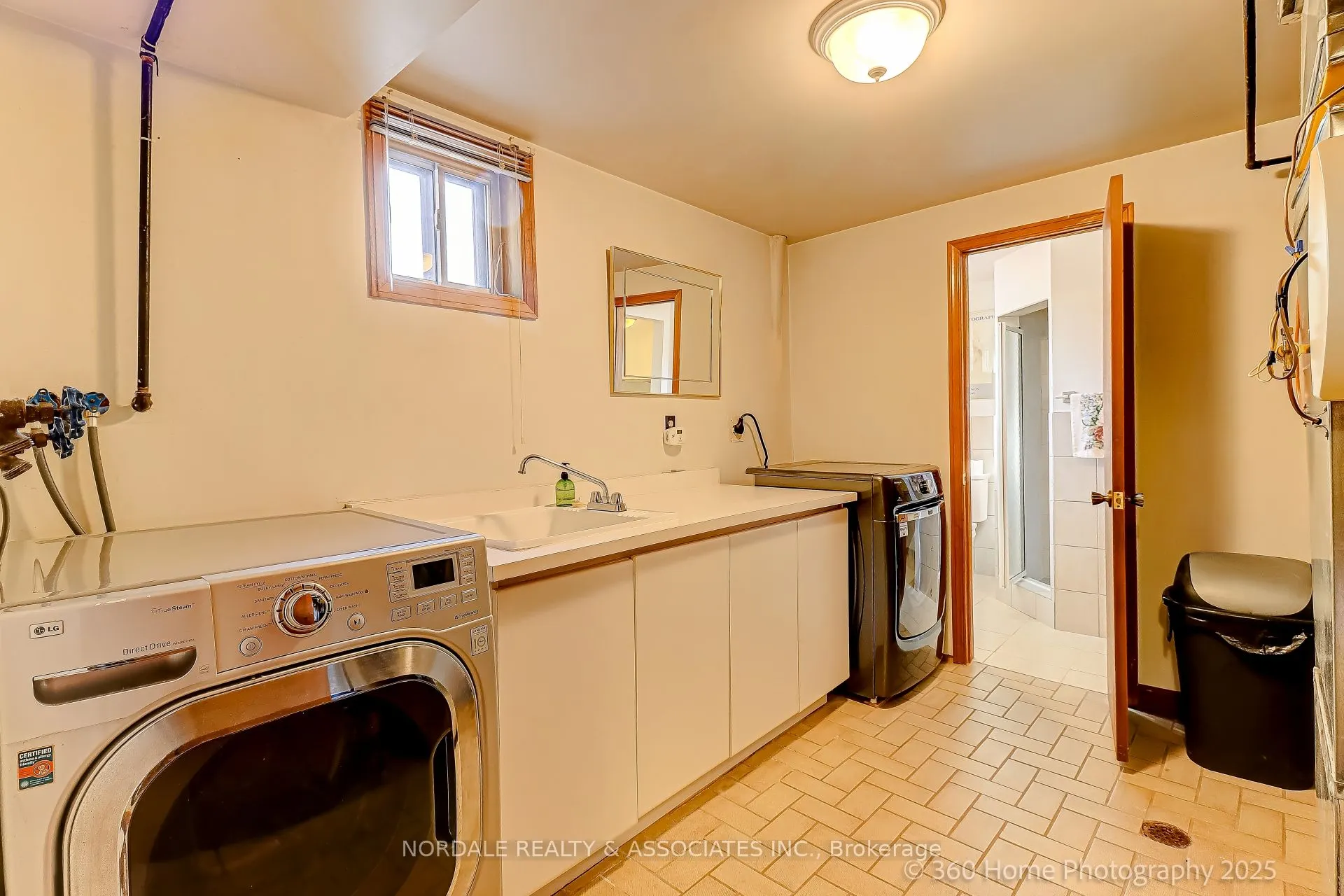 111 Stilecroft Drive